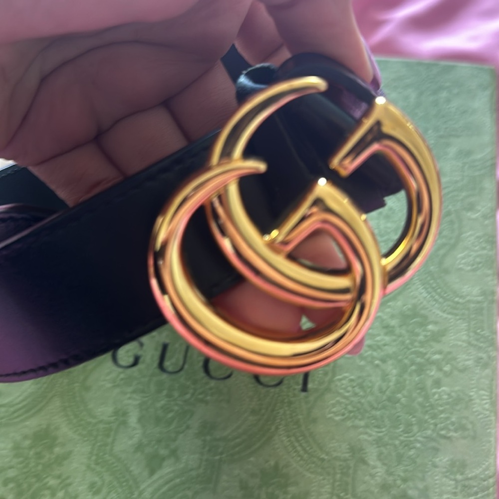 Gucci Belt in pristine condition original comes with a box, dustbag and ribbon - Picture 3 of 5